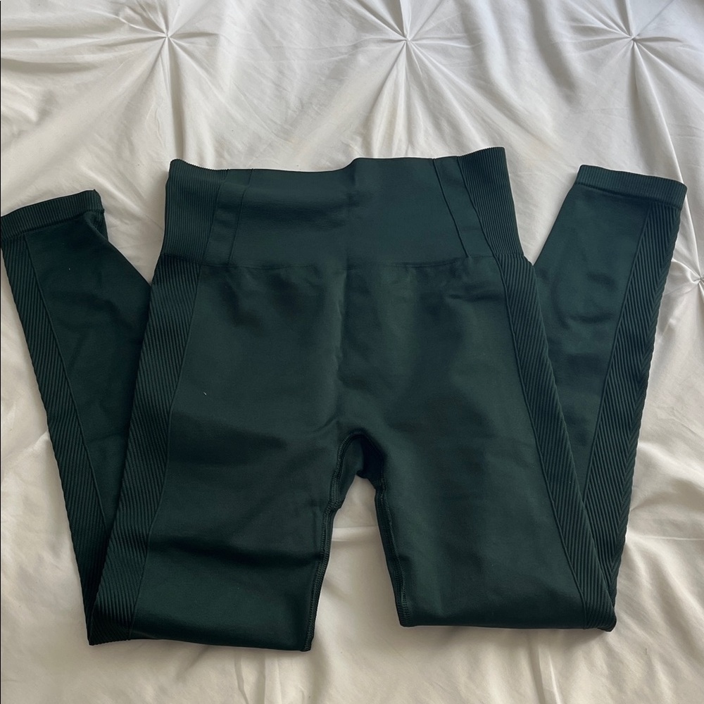 Abercrombie & Fitch Dark Green Ribbed Side Seam Leggings